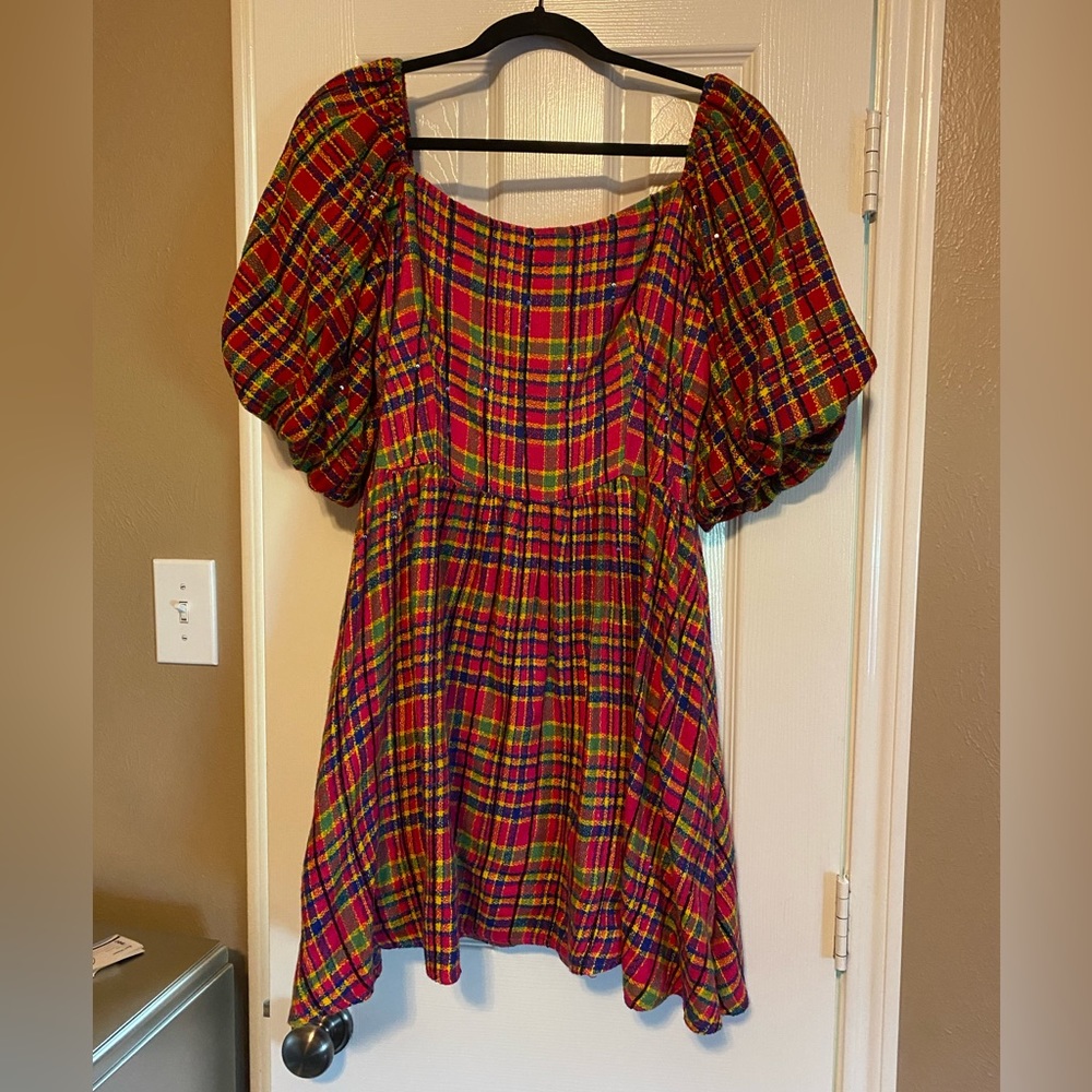 Queen of Sparkles Hot Pink Poof Sleeve Dress NWT M